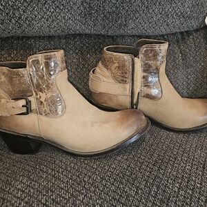J B Dillon Leather boots